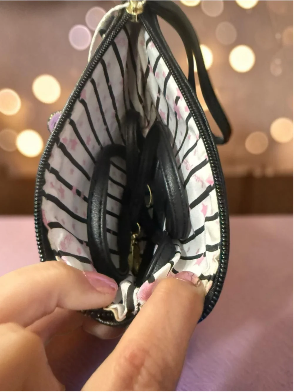 Luv Betsey by Betsey Johnson Black Crossbody Bag Wristlet Convertible Clutch Flo